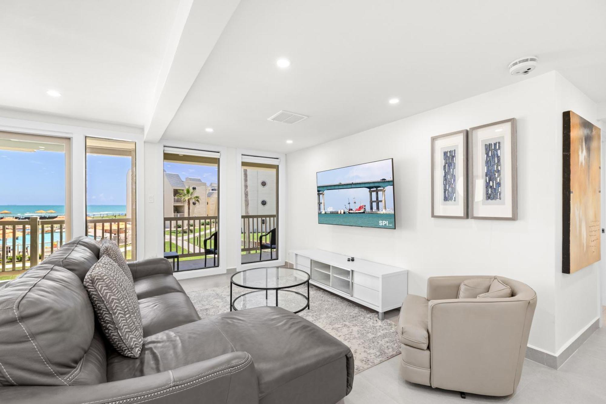 New Stunning Ocean-View Beachfront Resort, Heated Pool! South Padre Island Esterno foto
